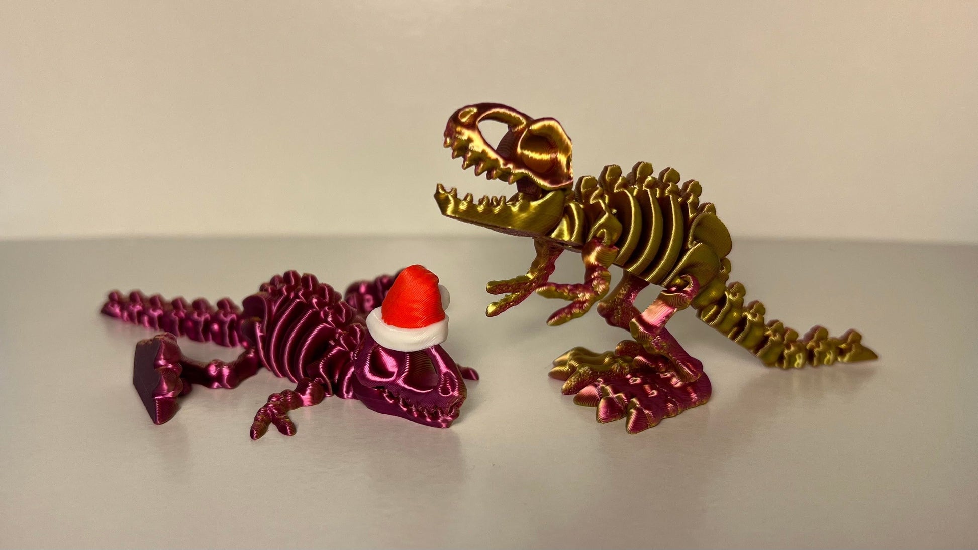 Flexi Trex Skeleton - Articulated for Posing Flexibility, 3D Printed, Perfect for Home Decor ArticulatedSmall Magenta/Gold - Dual/Color Shift
