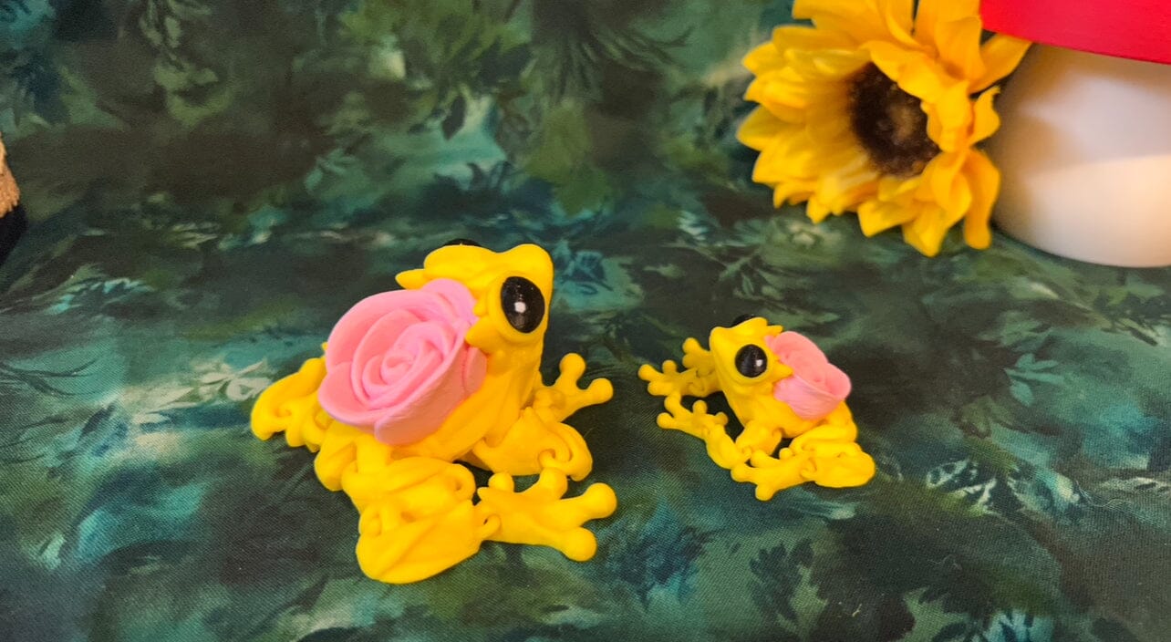 Rose Frog - 3D Printed Articulating Figurine Baby Yellow with Pink Rose 